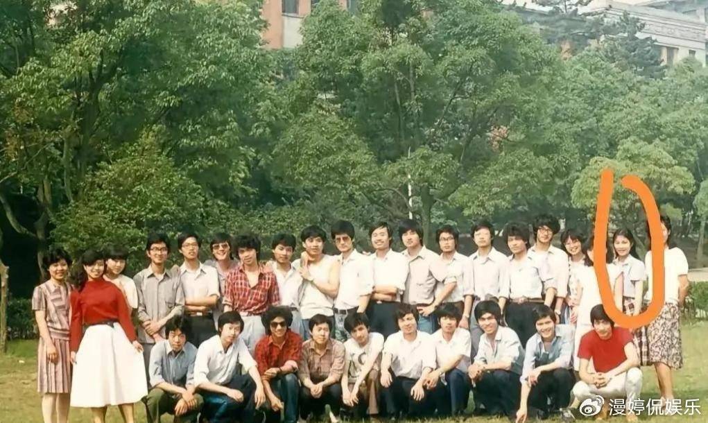 杜建英大学旧照曝光<strong></p>
<p>炒币基本知识</strong>，难怪能上位！两儿子名字暗藏深意，手握股权
