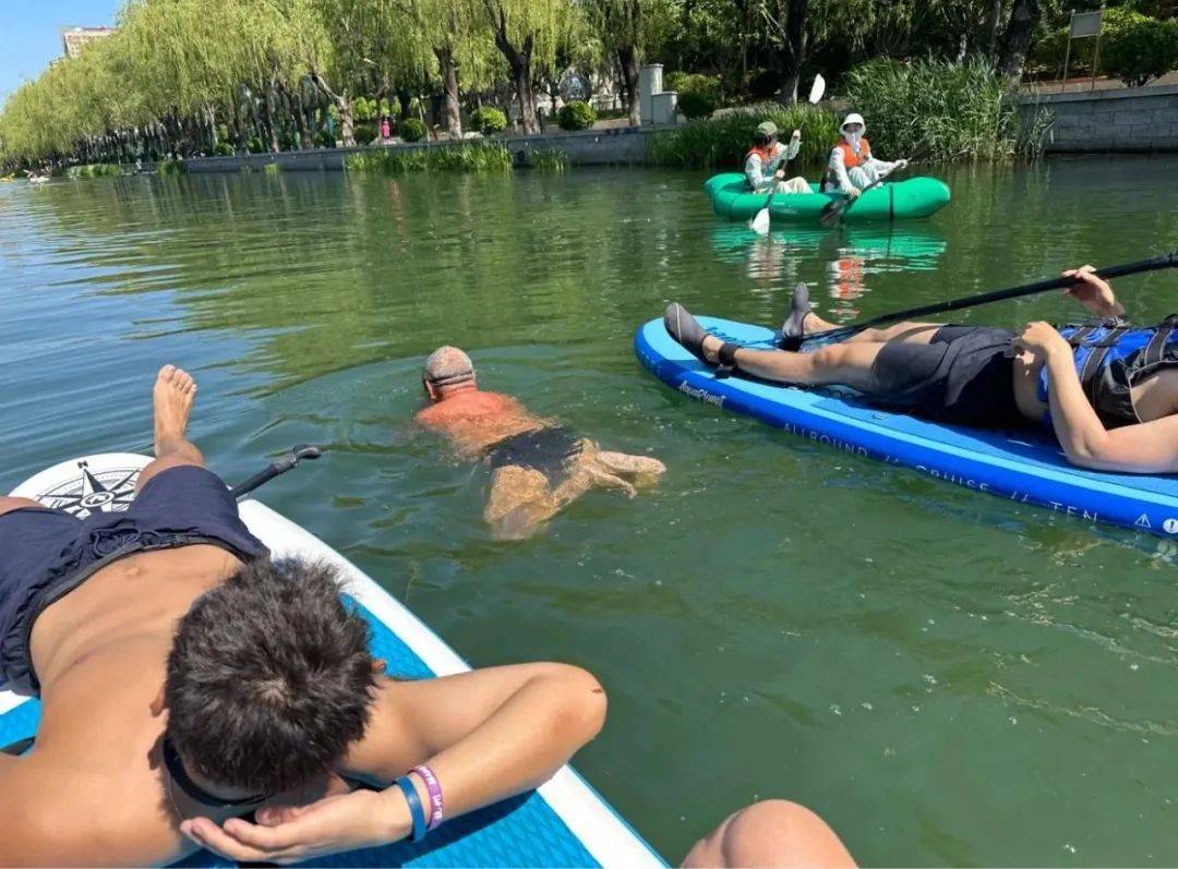 缺水的北京<strong></p>
<p>萌币</strong>，被北漂强行玩成了威尼斯