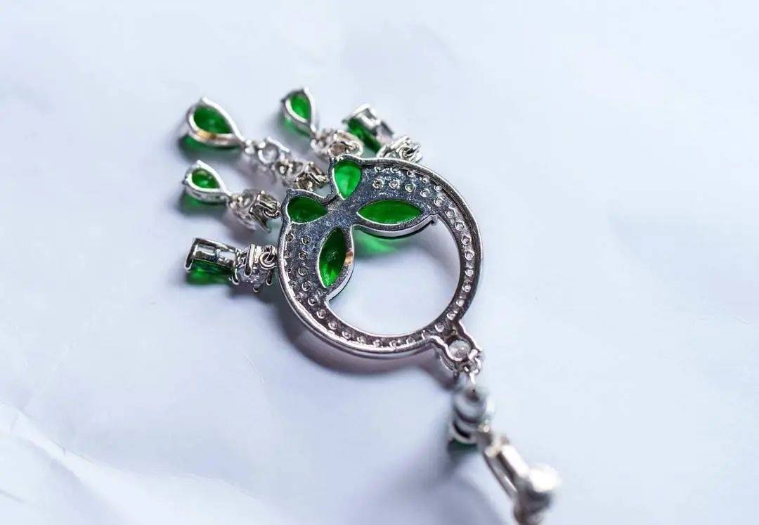 黄杨钿甜父母回应网络争议：“天价耳环”实际100多元<strong></p>
<p>炒币方法</strong>，别墅不是自家的，只是路过拍照