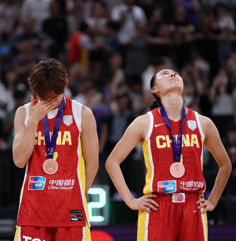 杨舒予谈落泪：和姐姐们最后一次打亚洲杯<strong></p>
<p>海外币圈</strong>，人生总要有点挑战