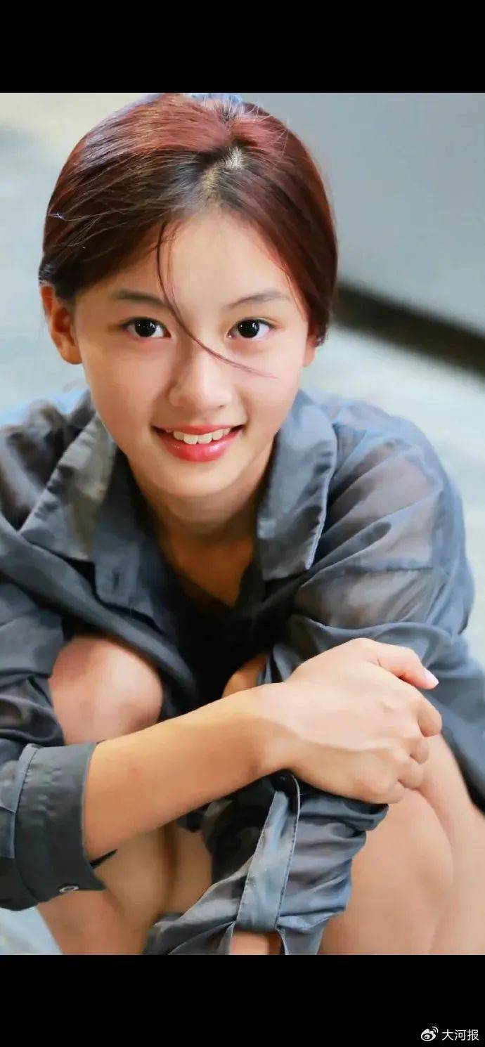 15岁女孩七七1分钟视频报价1万<strong></p>
<p>币圈妙语</strong>，因神似张柏芝走红，七七妈妈曾称以学业为由拒绝于正邀约