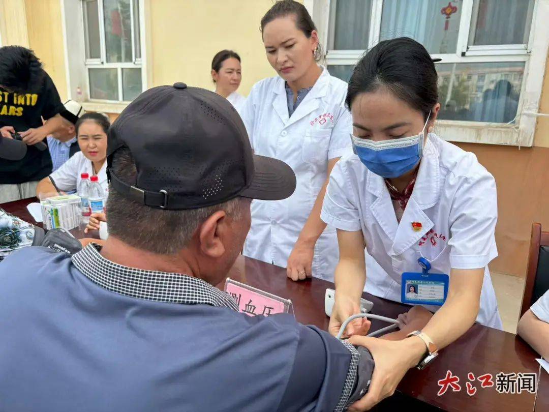 对口援疆 潮涌天山｜6802名牧民住进江西援建“产居融合”新家园