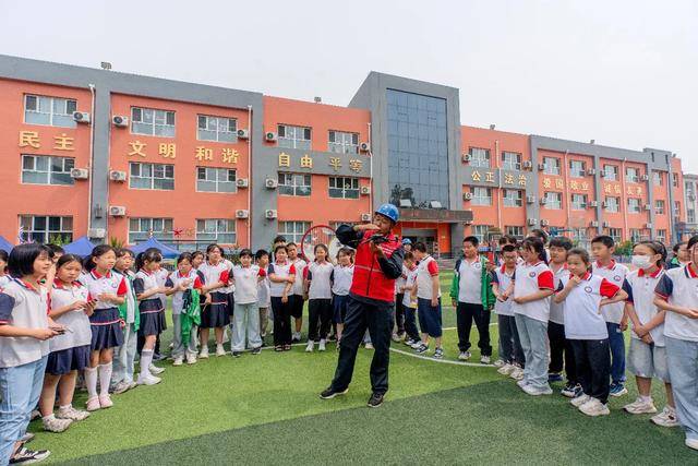 河北石家庄：电“亮”开学第一课 用心护航开学季