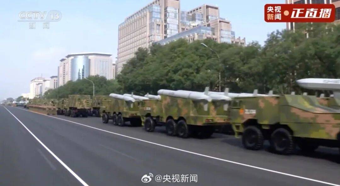 东风-61、巨浪-3、折叠翼预警机、歼-20S<strong></p>
<p>校币</strong>，画面披露！