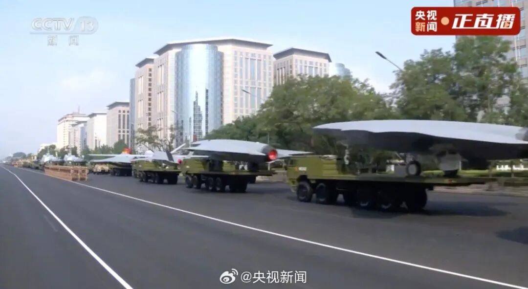 东风-61、巨浪-3、折叠翼预警机、歼-20S<strong></p>
<p>校币</strong>，画面披露！