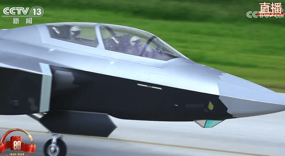 东风-61、巨浪-3、折叠翼预警机、歼-20S<strong></p>
<p>校币</strong>，画面披露！