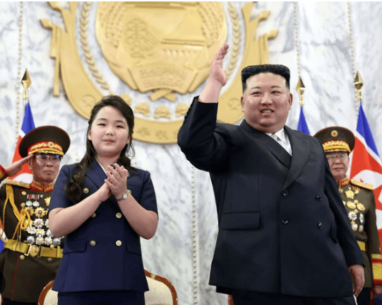 金正恩女儿首登国际舞台<strong></p>
<p>币圈历史</strong>，引爆接班传闻！英国首相被架空，工党内斗成全武行…