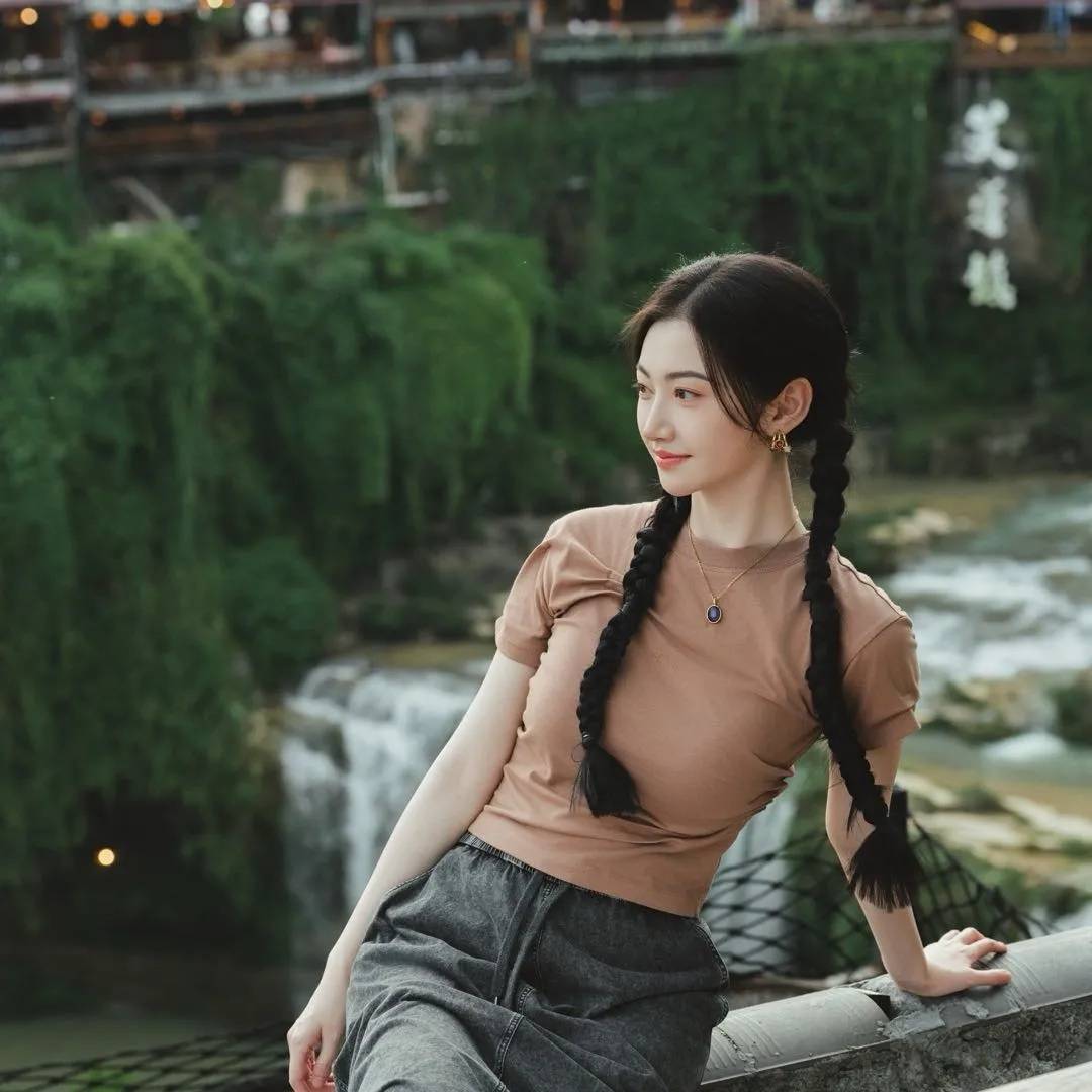 景甜工作室否认“冯绍峰景甜闪婚”<strong></p>
<p>币圈历史</strong>，连发4个感叹号：景甜女士未婚单身，请停止造谣