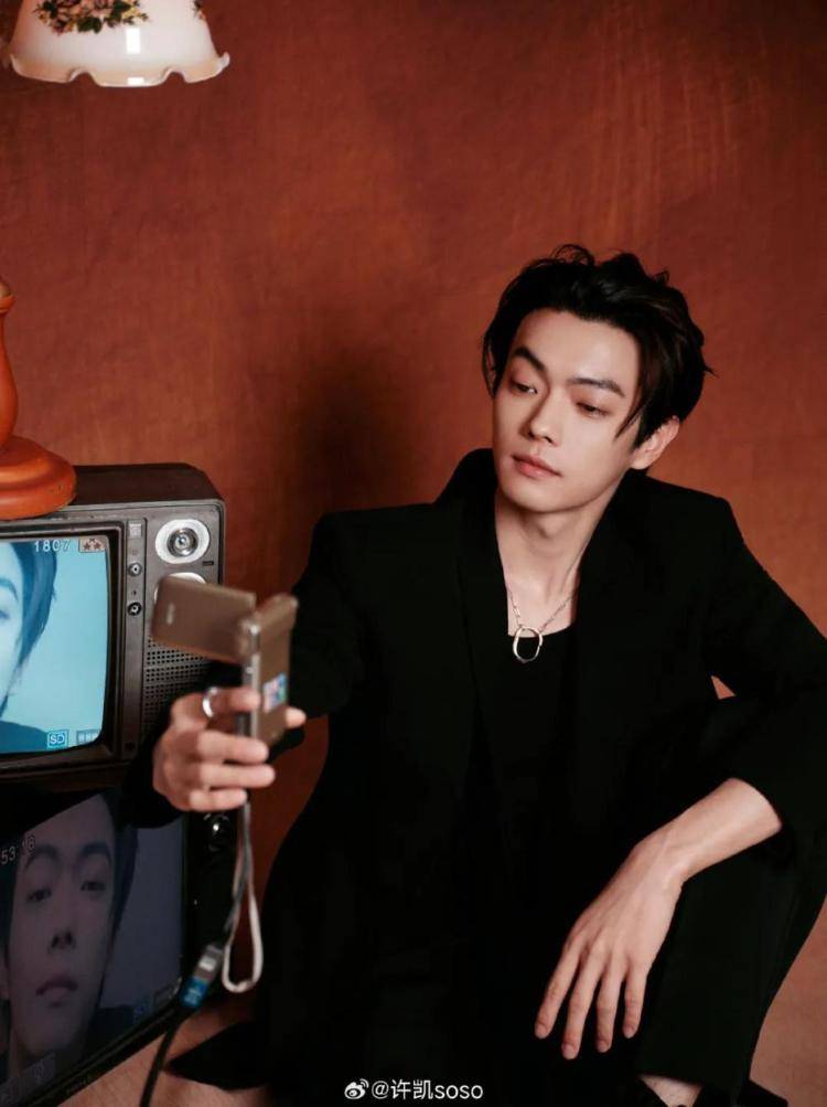 演员许凯被曝长期聚众赌博<strong></p>
<p>ven币走势图</strong>，一年金额高达百万？警方：已关注此事