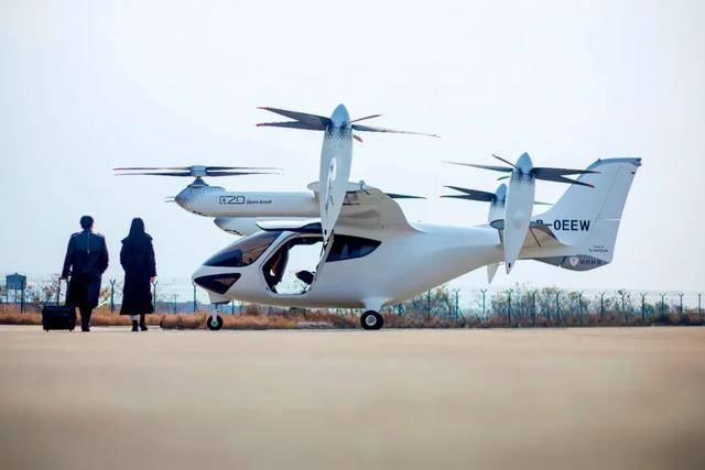 “飞行汽车”，爆卖出海