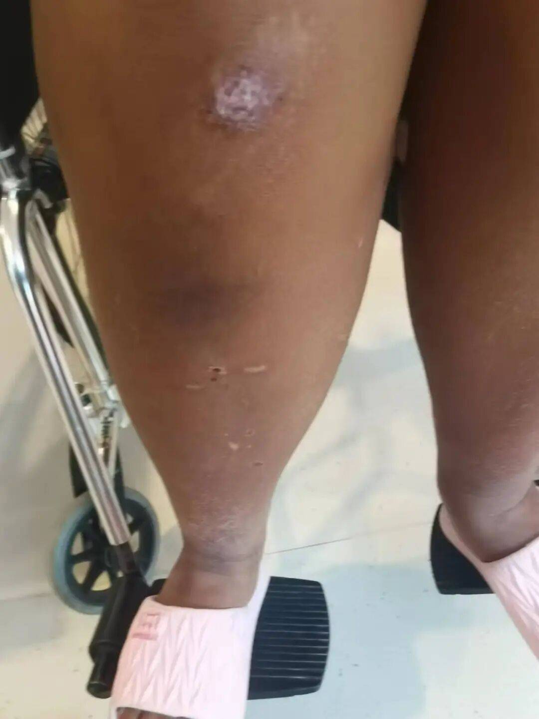 心痛！14岁少女遭体罚后身亡！“发出6封求救信<strong></p>
<p>币币交易手续费</strong>，均被老师截留”