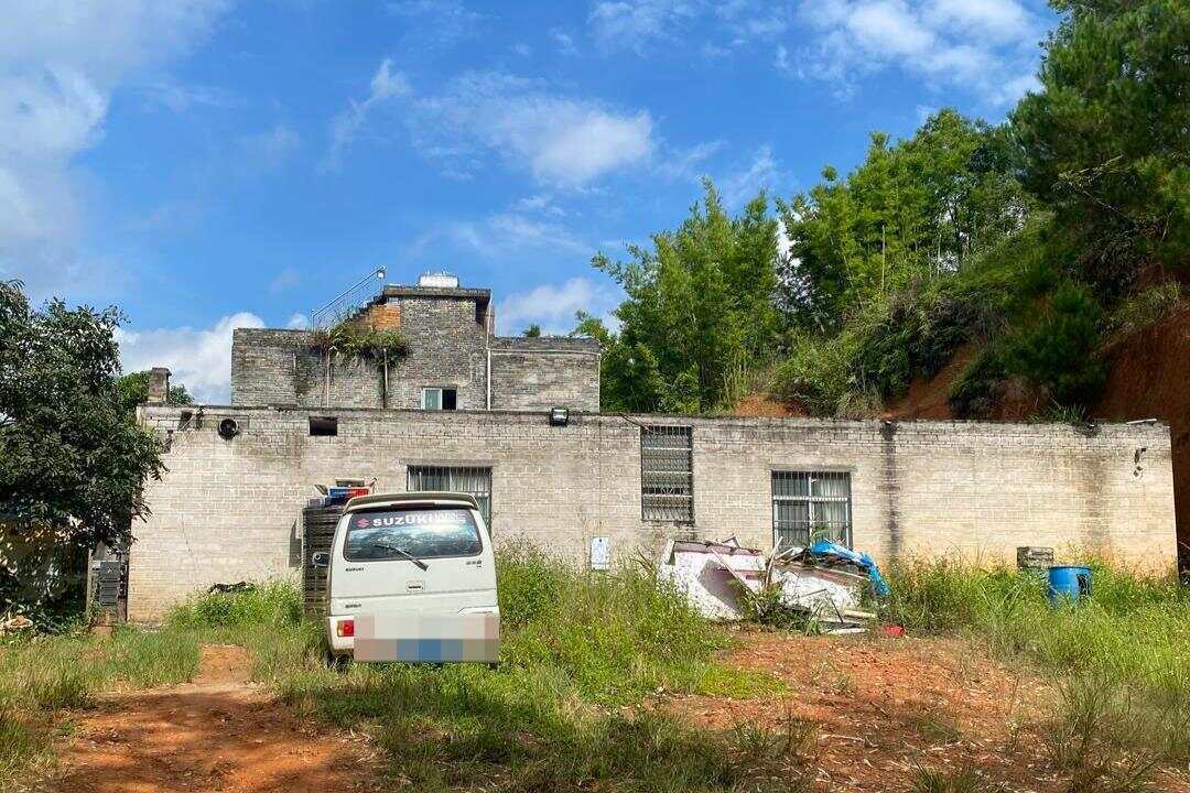 广西一原县委书记被绑架案调查：冒充执法人员带走受害人<strong></p>
<p>炒币圈</strong>，被告人一家多人获刑!