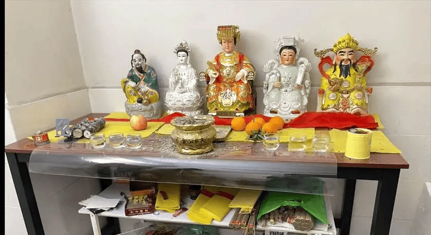 “昆仑童子”案告破<strong></p>
<p>炒币圈</strong>！恶行披露——