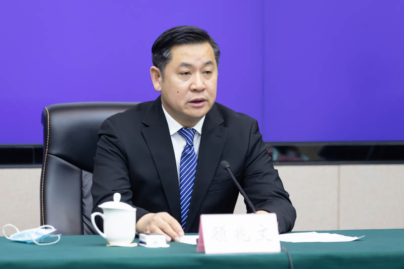 辽宁省发改委党组成员、省粮食和物资储备局局长顾兆文落马