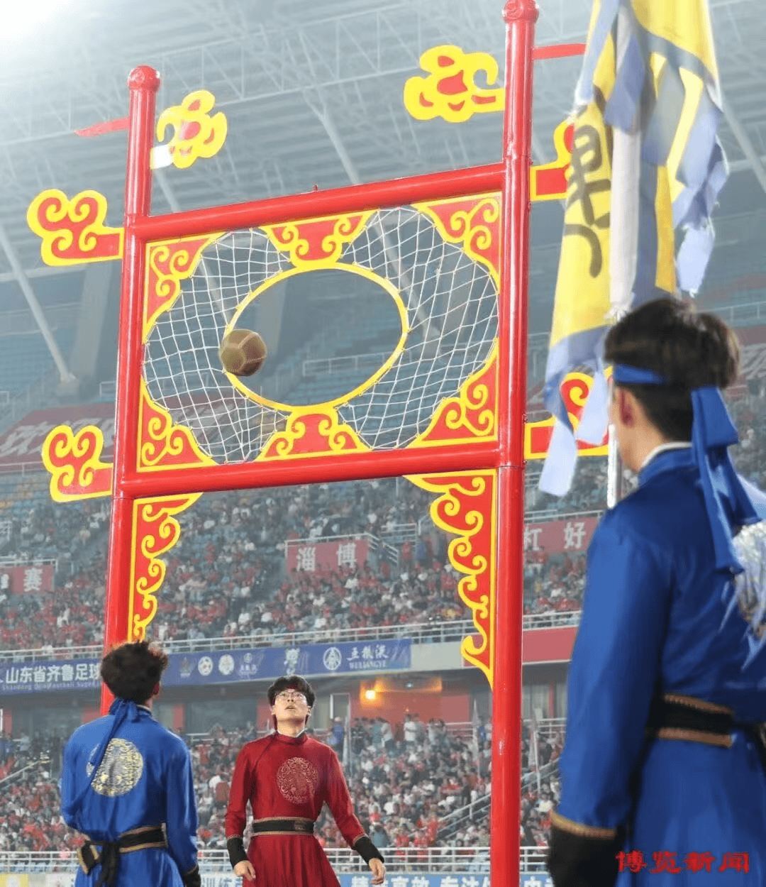 省级“苏超式”足球联赛持续扩容<strong></p>
<p>现在哪里能炒币</strong>，多地创下现场观赛人数纪录