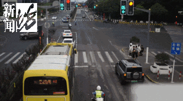 事发上海晚高峰！汹涌车流中<strong></p>
<p>v币</strong>，一男子绝望跳车，直奔民警而去……