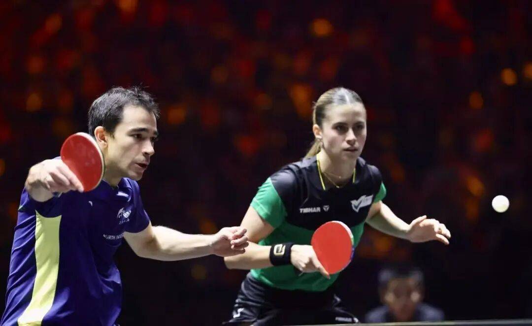 国乒提前锁定混双冠军<strong></p>
<p>极特币交易</strong>，男、女双打各有3对进4强 | WTT中国大满贯双打