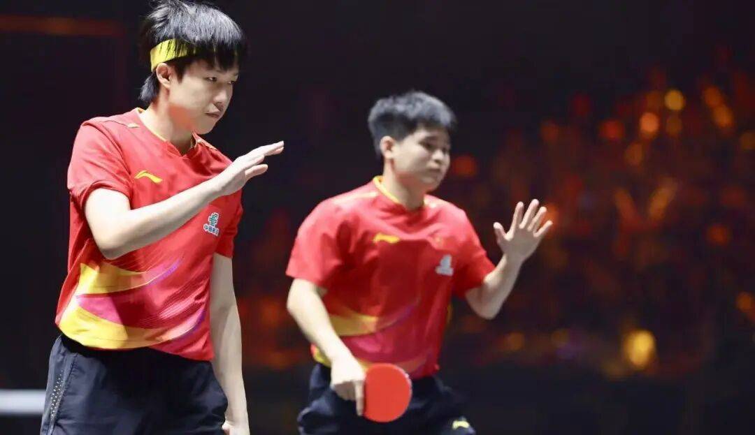 国乒提前锁定混双冠军<strong></p>
<p>极特币交易</strong>，男、女双打各有3对进4强 | WTT中国大满贯双打