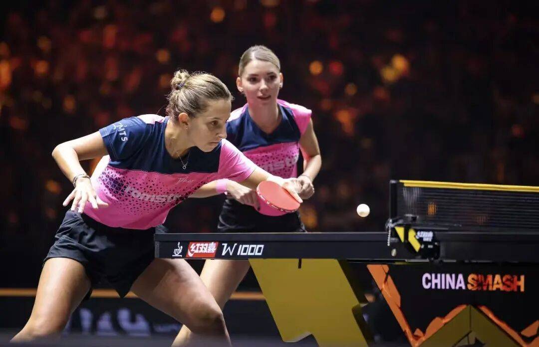 国乒提前锁定混双冠军<strong></p>
<p>极特币交易</strong>，男、女双打各有3对进4强 | WTT中国大满贯双打