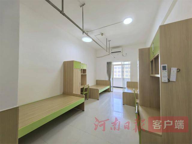 从8人间到夫妻房<strong></p>
<p>极特币交易</strong>，郑州富士康员工幸福安居“进行时”