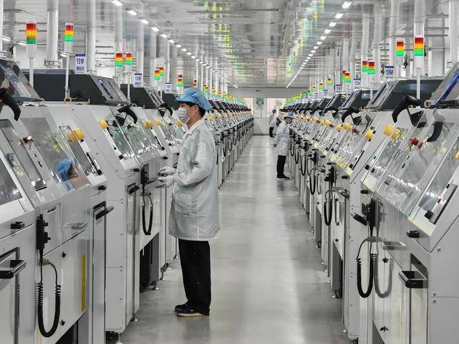 惠州老板搭上英伟达<strong></p>
<p>极特币交易</strong>，搏出700亿身家