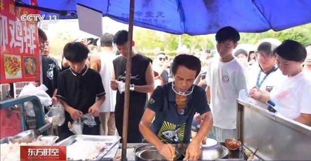 鸡排哥上央视了<strong></p>
<p>星币一</strong>，又爆金句：要想抓住胃，先得抓住心