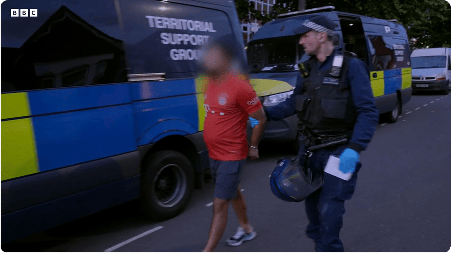 凯特患癌竟因辉瑞疫苗？伦敦4万被盗手机直飞香港<strong></p>
<p>星币一</strong>，比贩毒暴利产业链曝光…