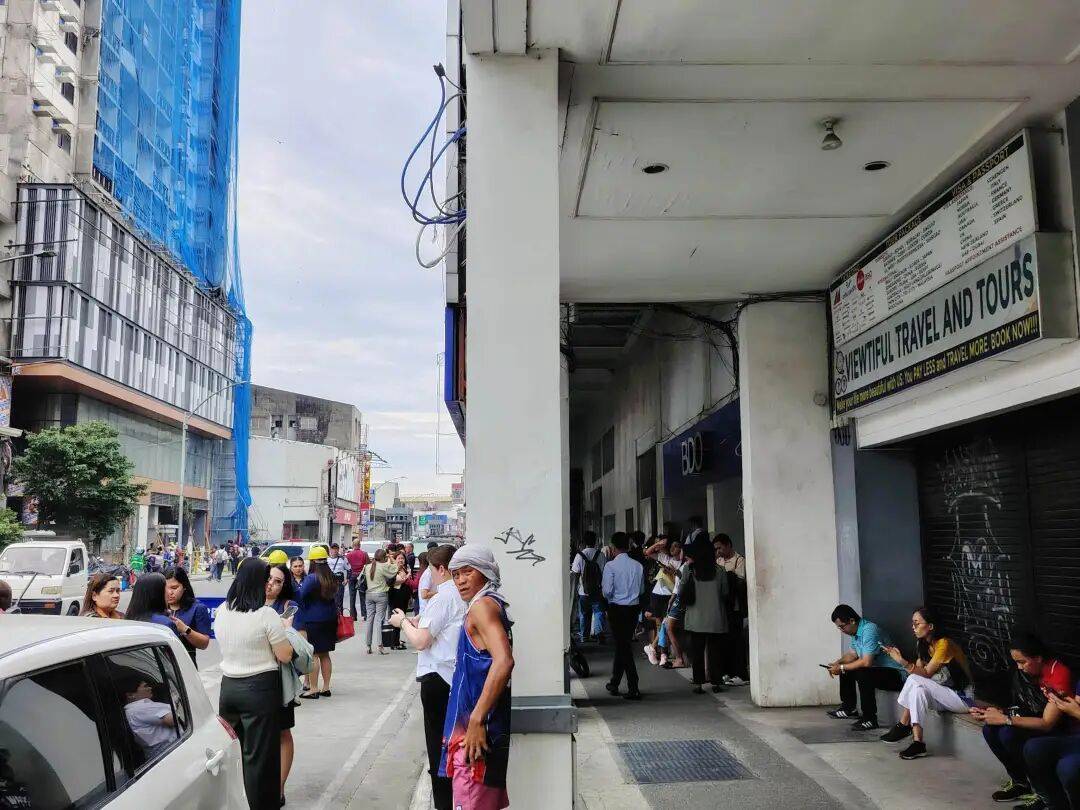 在菲华人亲历7.6级强震：震感强烈<strong></p>
<p>币资讯</strong>，有女生被吓哭｜鱼眼·热点