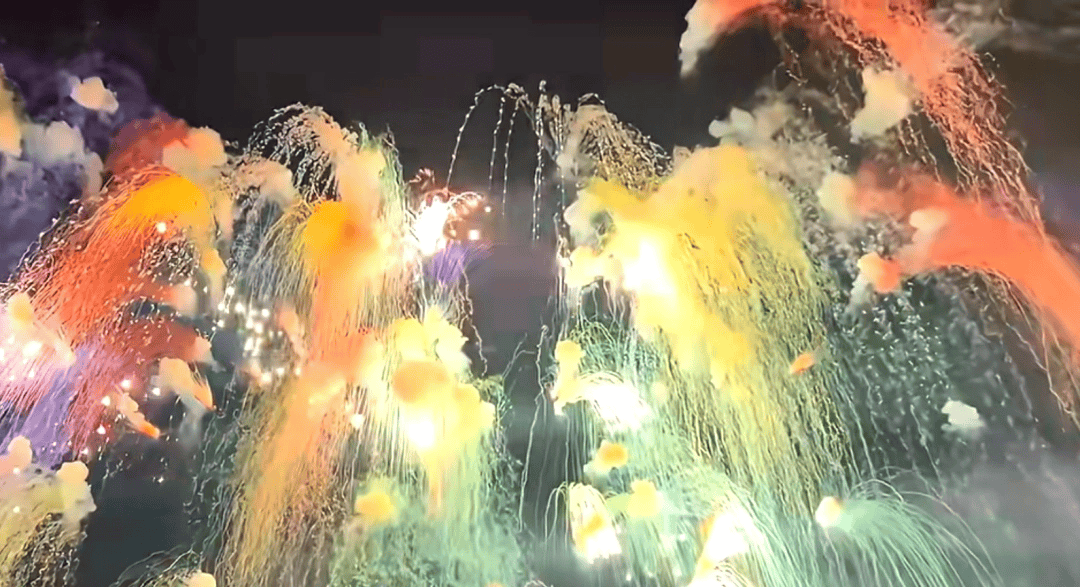 同比增长27%<strong></p>
<p>币资讯</strong>！双节假期天河潭景区接待游客超21万人次