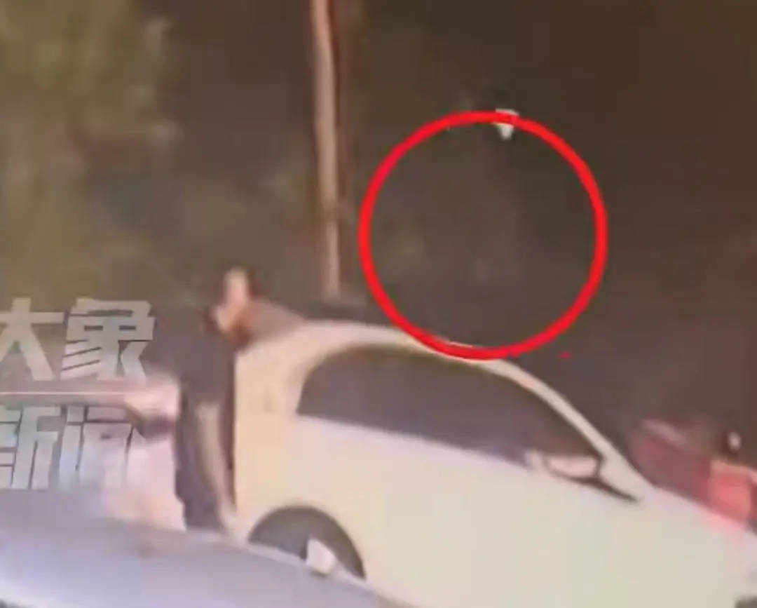 6人开奔驰去餐馆消费370元逃单<strong></p>
<p>币圈名词</strong>，老板：追出去只扫了50元