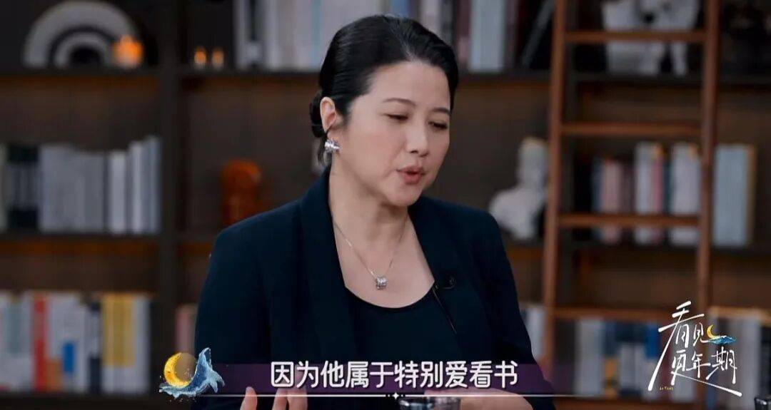 52岁影后颜丙燕公开小20岁男友：他知道我将步入更年期<strong></p>
<p>马兰币</strong>，已甜蜜相恋5年，两人出门必须手拉手