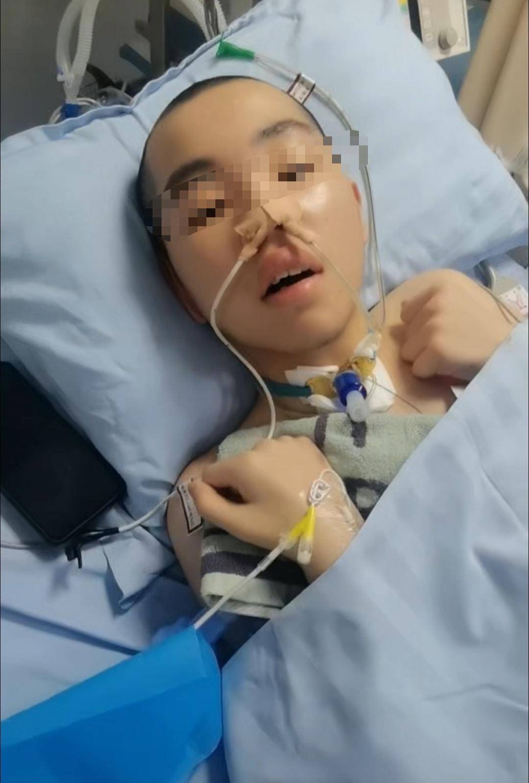 14岁男生嬉闹时被女同学打中左胸后瘫痪 家属：女孩父母为残疾人<strong></p>
<p>老币兑换价格表</strong>，后续费用无着落