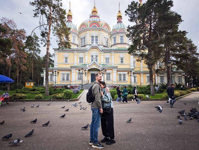 青年说 | 到中亚<strong></p>
<p>老币兑换价格表</strong>，奔赴一场激动人心的“探秘”