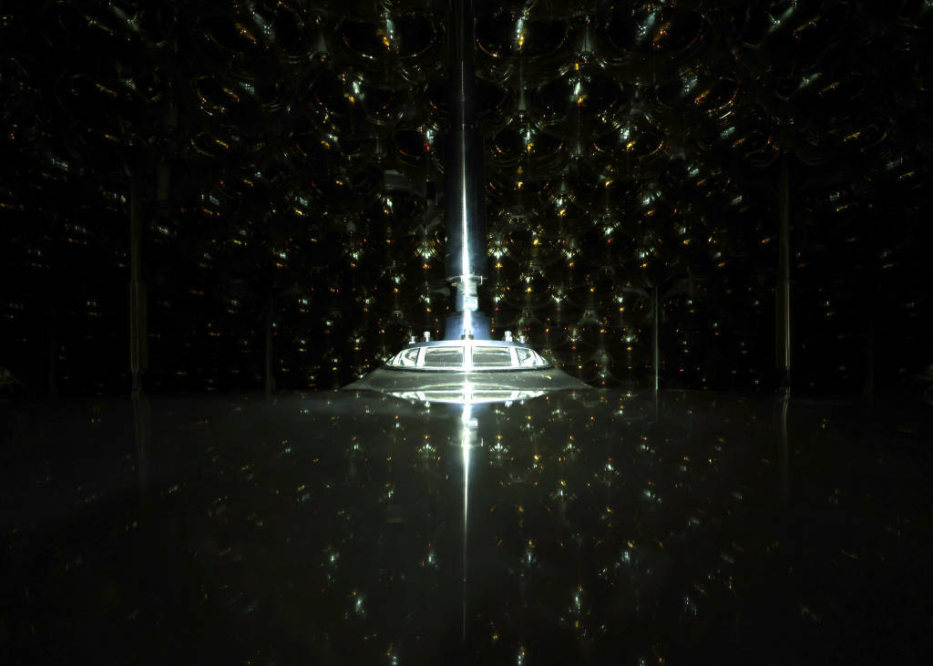 镜头内外｜地下700米<strong></p>
<p>借币炒币</strong>，国之重器捕捉“幽灵粒子”