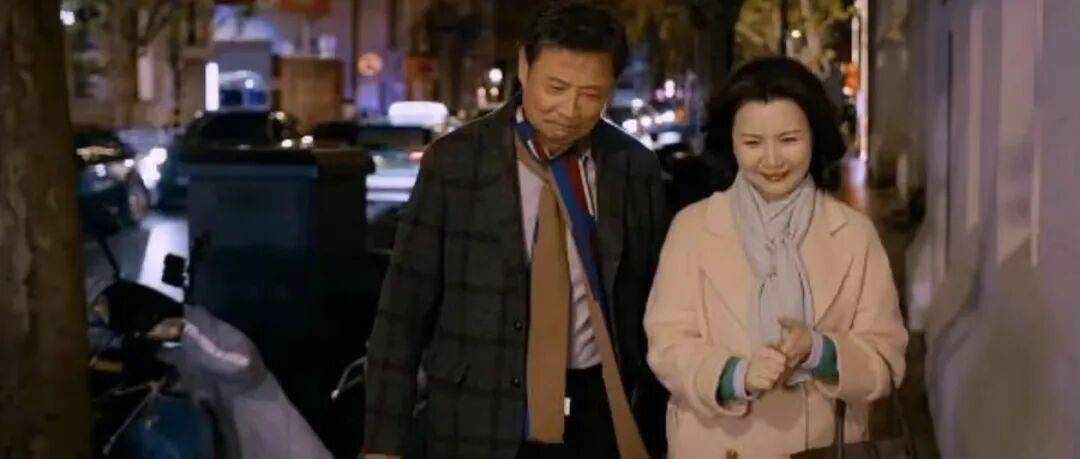 第一批丁克老后<strong></p>
<p>交易台</strong>，“伴侣能陪一程，但最后都要靠自己”