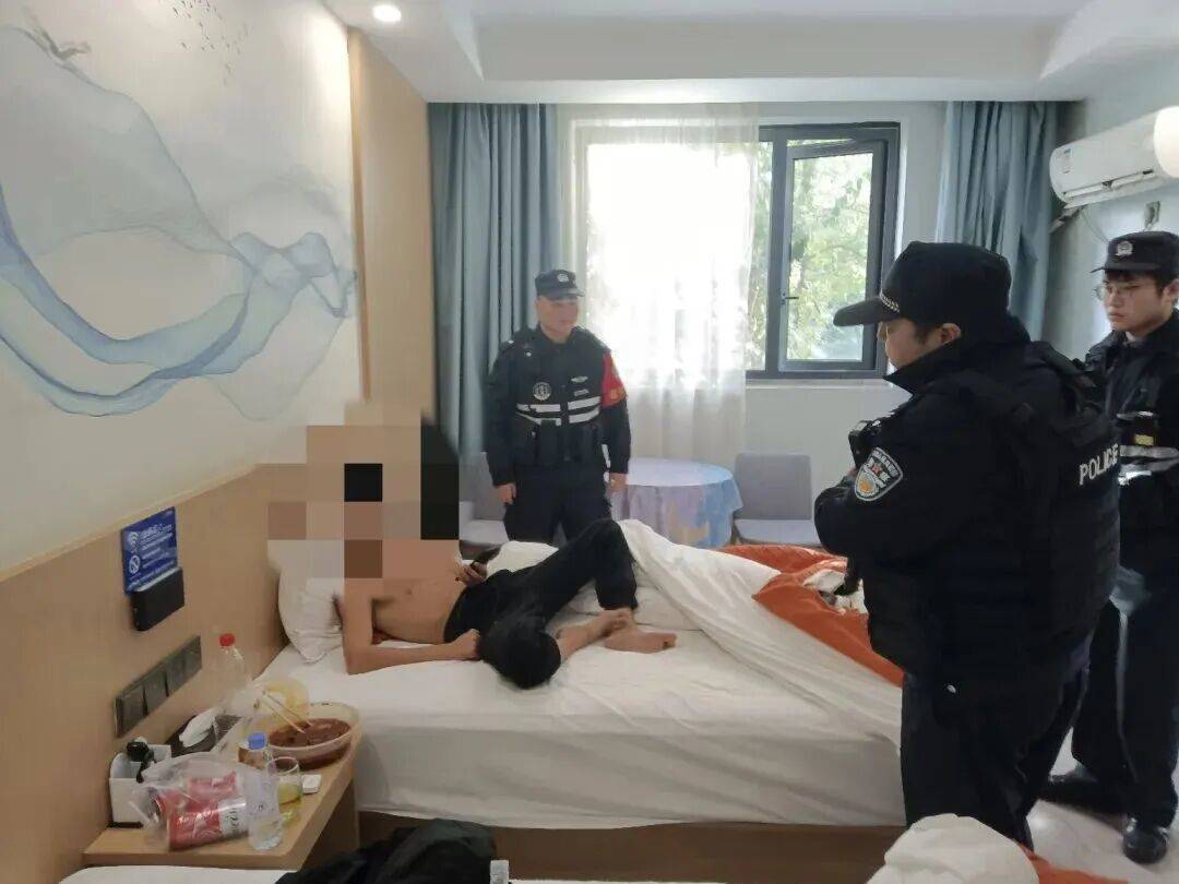 满身酒气、恶意报警<strong></p>
<p>炒币app</strong>！拘！