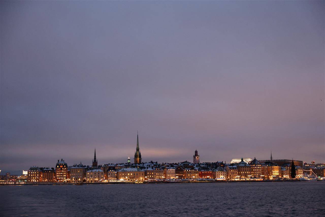 斯德哥尔摩或遭遇“最黑暗”的12月<strong></p>
<p>炒币看盘</strong>，15天日照只有30分钟