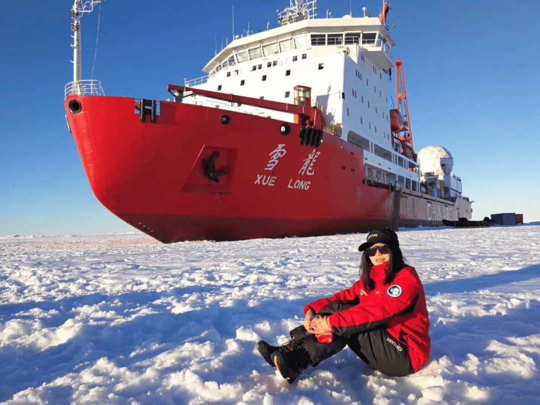 突然爆火！浙大女博士一个月涨粉超50万<strong></p>
<p>币圈分析</strong>，“我是过了把瘾”！网友：丝滑入脑……