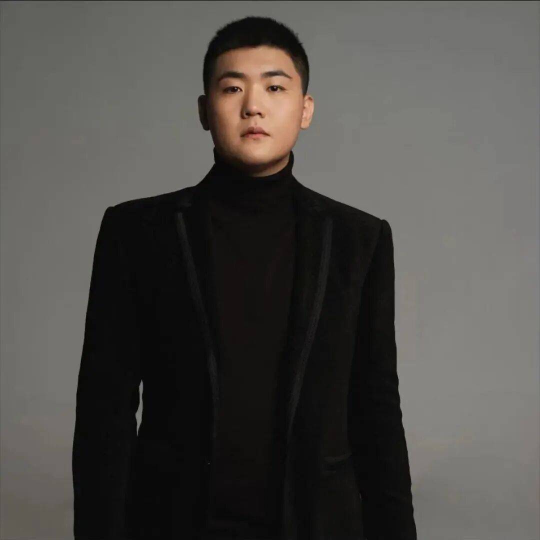 刚刚！闫学晶儿子道歉：“娘的错<strong></p>
<p>蘑菇币</strong>，儿子担！感谢大家的监督批评！我们错了”