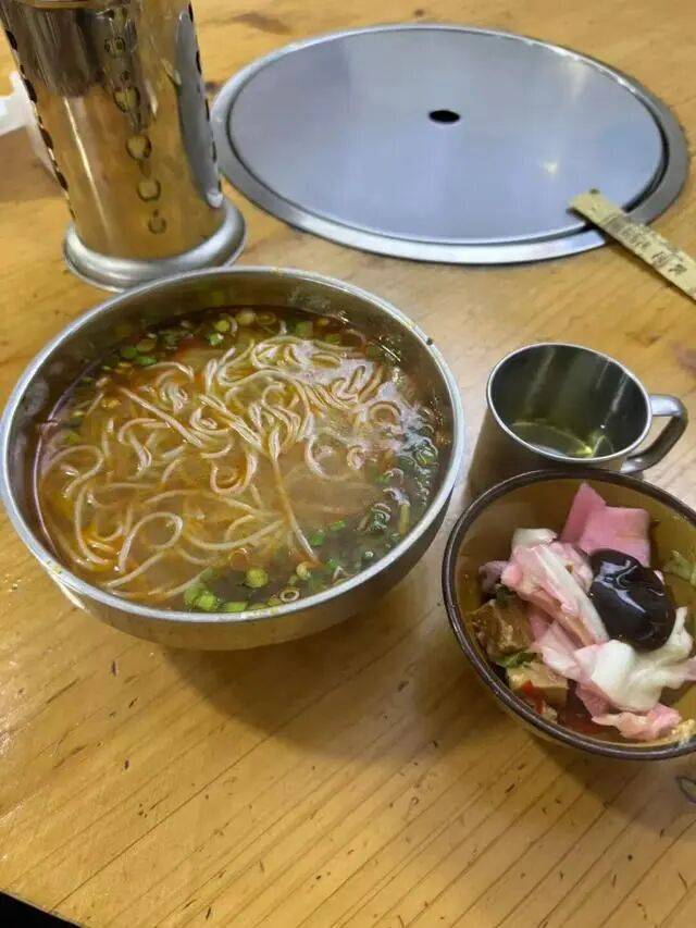 四川乐山“续面事件”新进展：面馆涉嫌违法<strong></p>
<p>炒币赔钱了</strong>，民警处警不规范交督察部门处理，顾客获500元补偿已捐赠