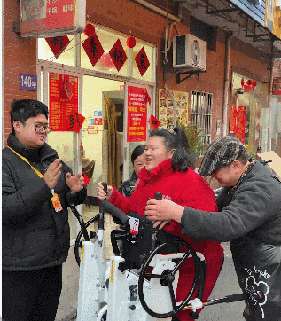 百万债务还清了！夫妻俩在杭州开饭店<strong></p>
<p>利用app漏洞</strong>，8年来第一次回老家过年，临行宴请老顾客